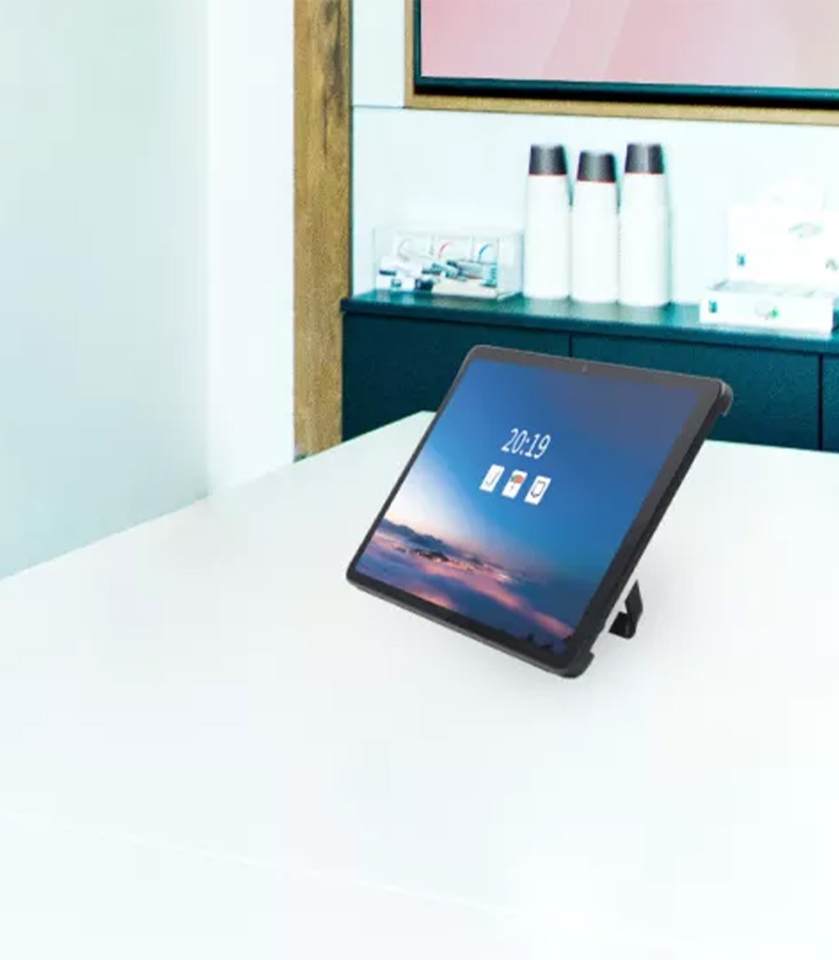 Controller touchscreen conferinte Nearity B10, display 10', POE, 4 GB, Android
